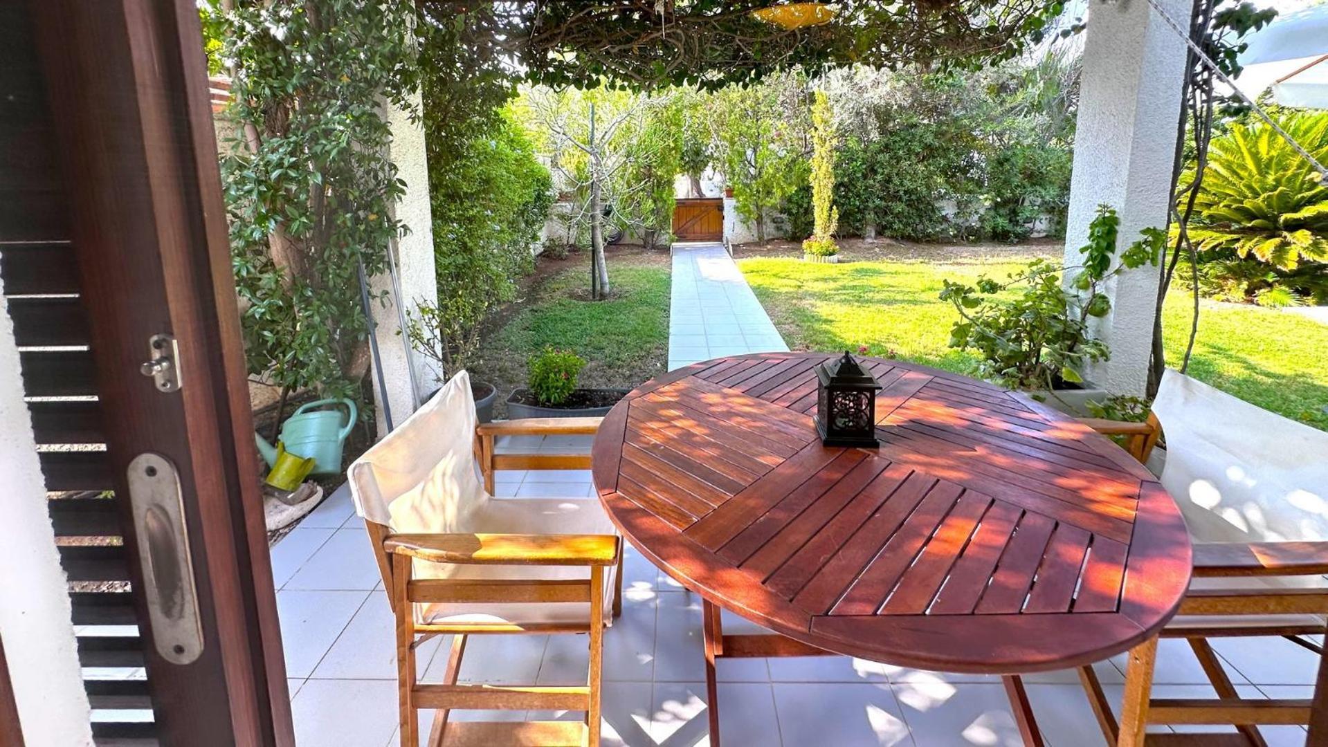Villa Amy With A Pool In Porto Hydra By Goutos Properties Thermisía Extérieur photo